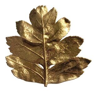 Vintage Gold Tone Leaf Pin